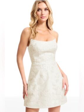 new Dress the Population Amity structured strapless embellished mini dress white
